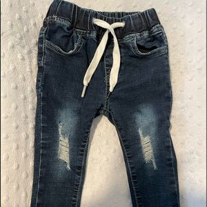 Little bipsy boutique skinny jeans - unisex. 18-24 mos